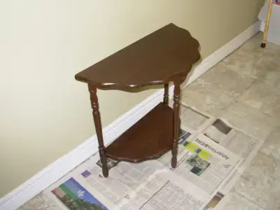 Small Crescent Table with Shelf, size = 23" x 12" x 23" high, stained English Chestnut, with clear c...