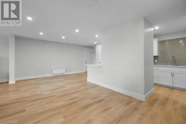 303 18 Gilbert Drive East Royalty, Prince Edward Island in Condos for Sale in Charlottetown - Image 32