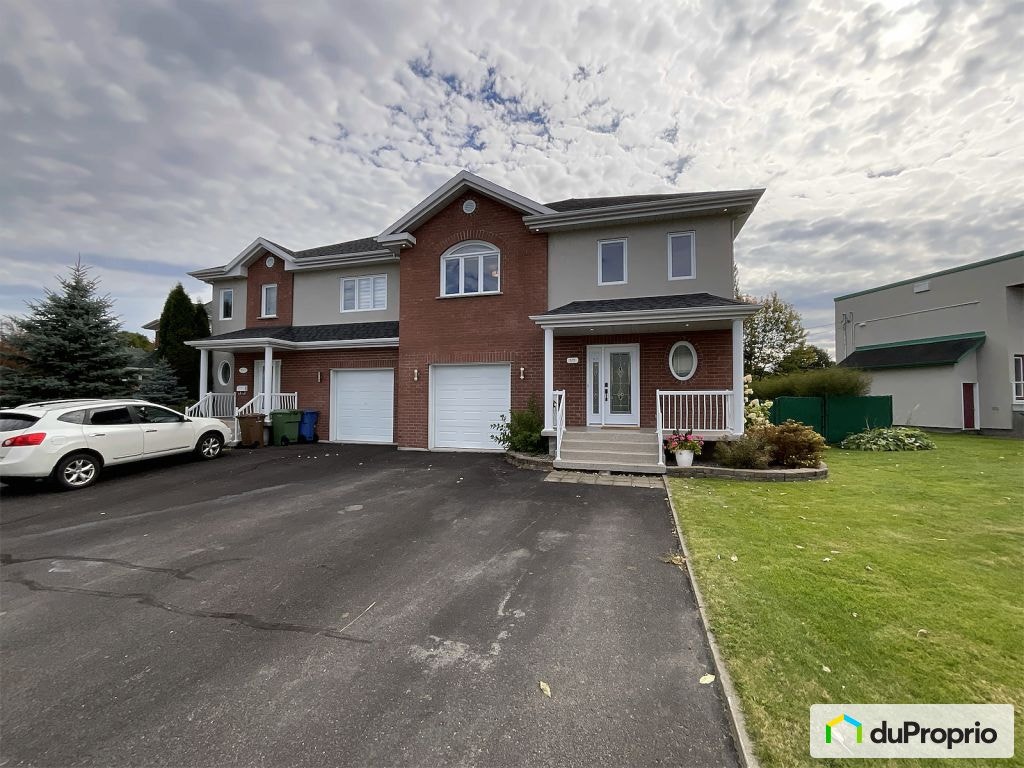 $624,000 - Semi-detached for sale in Chicoutimi (Chicoutimi) — photo 2