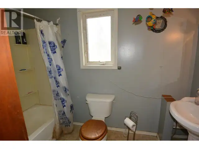 3305 ALFRED AVENUE Smithers, British Columbia in Houses for Sale in Smithers - Image 14