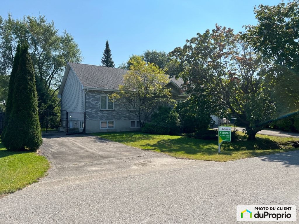 $638,000 - Bungalow for sale in St-Joseph-Du-Lac — photo 2