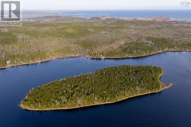 Long Pt Lawrencetown Seaforth, Nova Scotia in Land for Sale in City of Halifax - Image 4
