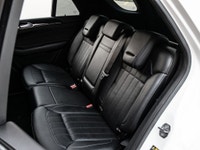 2018 Mercedes Benz GLE-400 AMG PKG White Exterior on Black Interior comes with Navigation and 360 Ca... (image 9)