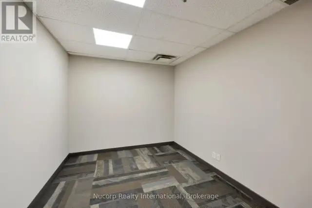UNIT #200 - 2709 COVENTRY ROAD Oakville (WP Winston Park), Ontar in Commercial & Office Space for Rent in Oakville / Halton Region - Image 15