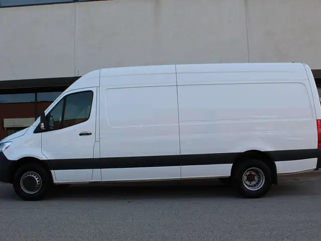 2024 Mercedes-Benz Sprinter 4500 - \"DUALLYS\" - \"HEAVY DUTY\" 