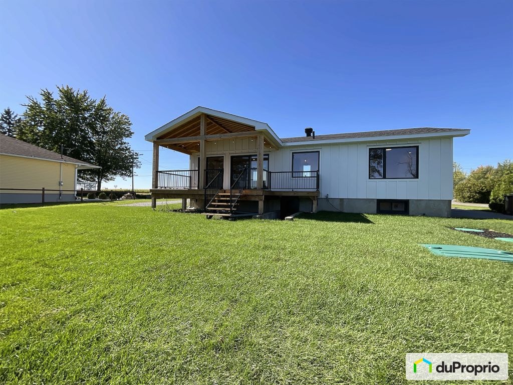 $785,000 - Bungalow for sale in St-Roch-De-Richelieu — photo 3