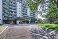 Imperial Towers is an attractively landscaped property with apartments for rent in Barrie with stunn... (image 2)