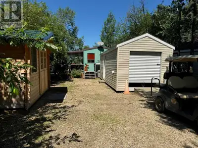 Your lakefront cabin oasis awaits! Escape the hustle and bustle of city life and escape to your sere...