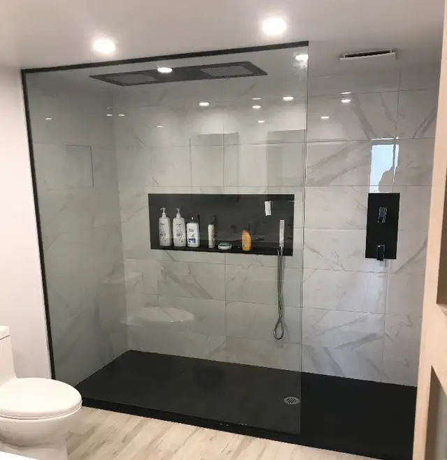 BASE DE DOUCHE ÉMAILLÉ EN NOIR SUR MESURE in Plumbing, Sinks, Toilets & Showers in Longueuil / South Shore - Image 2
