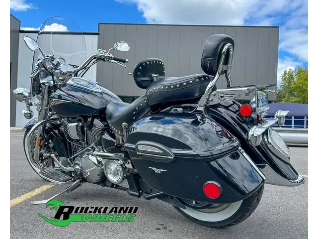 2007 Yamaha V-STAR 1700 in Street, Cruisers & Choppers in Ottawa - Image 6
