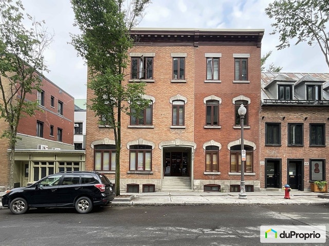$230,000 - Condominium for sale in St-Jean-Baptiste — photo 1