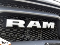 4x4 Drive Mode Customization, Trailer Brake, 12 Way Power Driver Seat, Black-surround unique grille,... (image 8)