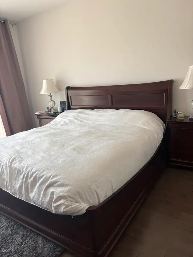 Selling a whole house hold furniture due to relocation63234805994627122