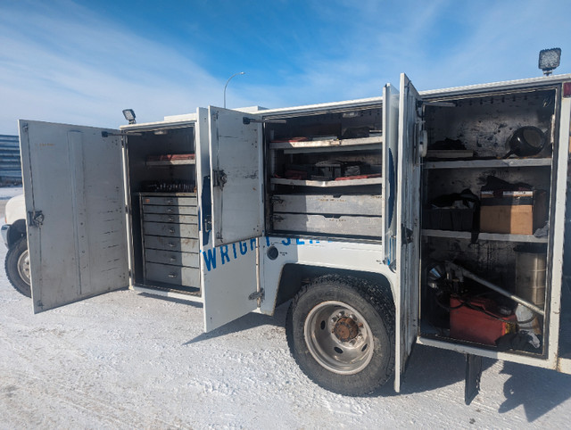 F550 service truck in Heavy Trucks in Grande Prairie - Image 2