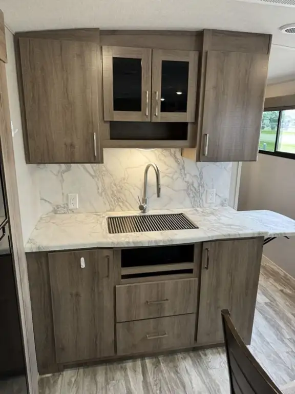 2023 Grand Design Imagine 3100RD in Travel Trailers & Campers in St. Albert - Image 14