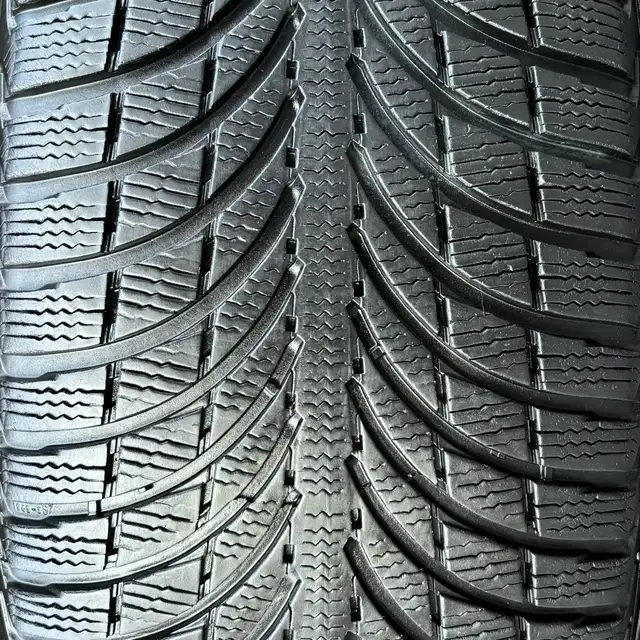 (95%) 4x MB GLC 43 AMG 20" OEM Winter Wheels Package in Tires & Rims in City of Toronto - Image 5