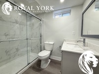 ** OPEN 24/7 - CALL: 437-561-9900 ** 5 Bedrooms, 2 Bathrooms, Near Parks, Public Transportation, Bus... (image 6)