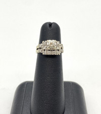 14KT White Gold Diamond Ring & Matching Band w Appraisal $635