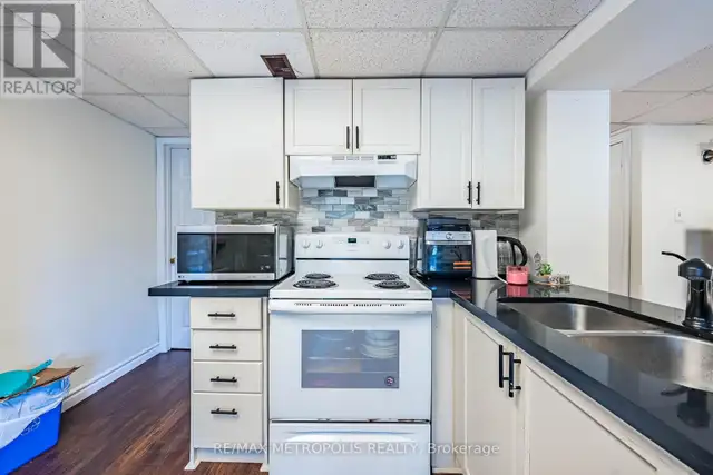 BSMT - 22 MAYFLOWER STREET Whitby (Blue Grass Meadows), Ontario in Long Term Rentals in Oshawa / Durham Region - Image 7