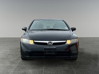 Thanks for viewing our House Of Cars Chinook Inventory! AMVIC licensed dealer! The 2008 Honda Civic... (image 9)