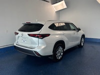 2026 Toyota Highlander Limited AWD Limited | 8 Passenger | Luxury | Zacks Certified. 8-Speed Automat... (image 4)