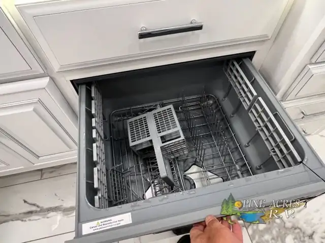 2024 Entegra Coach Anthem 44B 450 h.p. Diesel in RVs & Motorhomes in Moncton - Image 41