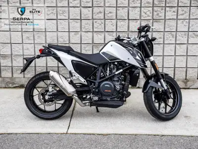 JUST ARRIVED! This trade-in motorcycle has no accidents and has never been dropped. It comes with an...