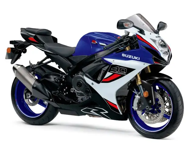 2026 Suzuki GSX-R 750 in Street, Cruisers & Choppers in Hamilton - Image 2