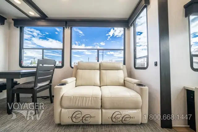 2023 Heartland Bighorn 3215RL in Travel Trailers & Campers in Kelowna - Image 14