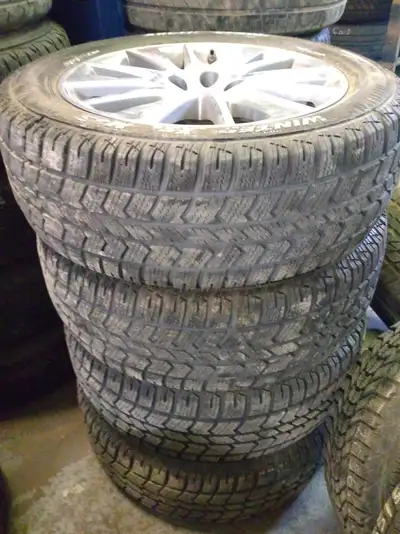 245/55/19 Arctic Claw Snow Tires with Toyota alloy rims 5x114 19x7 ___________________ We offer a la...