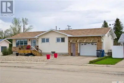 Welcome to the charming and vibrant community of Montmartre “Paris of the Prairies” located 1 hour e...