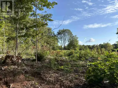 Ideally located just 5 minutes from Alberton or Tignish, with beautiful beaches and the Confederatio...