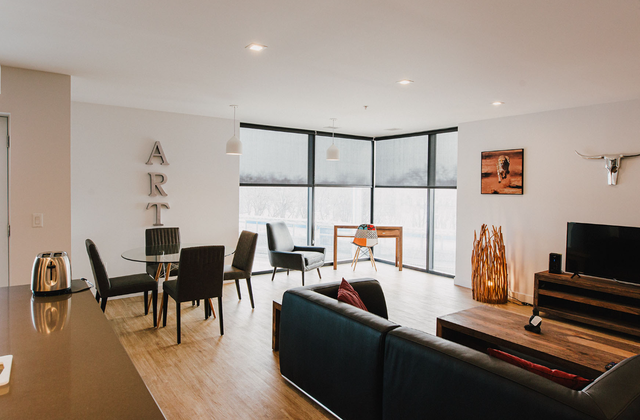 Modern 2BR in Winnipeg | Fully Furnished | Short Term Rental in Short Term Rentals in Winnipeg - Image 3