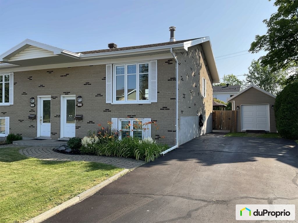 $385,000 - Bungalow for sale in Charny — photo 1