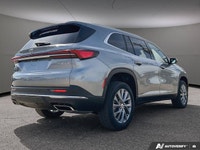 This Buick Enclave boasts a Gas 2.5L/ engine powering this Automatic transmission. TRANSMISSION, 8-S... (image 5)