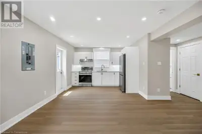 1466 MAIN Street E Unit# Upper 2 Hamilton, Ontario