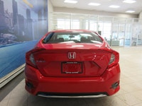 HONDA CIVIC 2021 LX AUTOMATIQUE TOUT ÉQUIPÉ / INTÉRIEUR EN TISSU CHAUFFANT / BLUETOOTH / CAMÉRA DE R... (image 4)