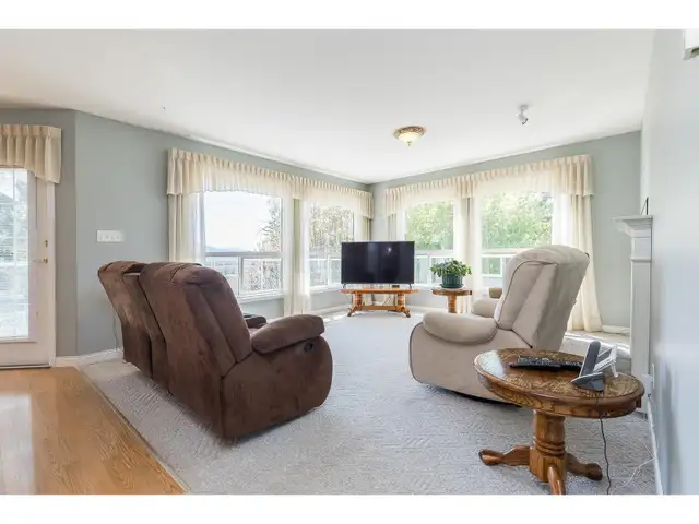 35148 KNOX CRESCENT Abbotsford, British Columbia in Houses for Sale in Abbotsford - Image 8