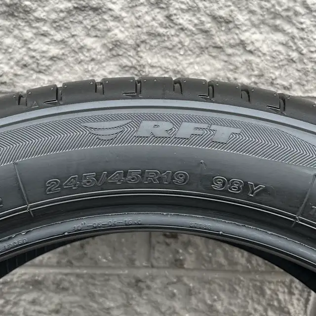 (NEW) 2x 245/45R19 & 2x 275/40R19 Bridgestone RunFlat Summers in Tires & Rims in City of Toronto - Image 7