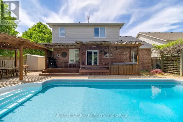 7955 HARVEST CRESCENT Niagara Falls (Ascot), Ontario in Houses for Sale in St. Catharines - Image 40
