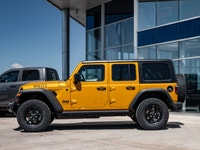 Welcome to 400 Chrysler Dodge Jeep Ram. Powerful 3.6L V-6 engine - Rugged 4x4 capability - Distincti... (image 4)