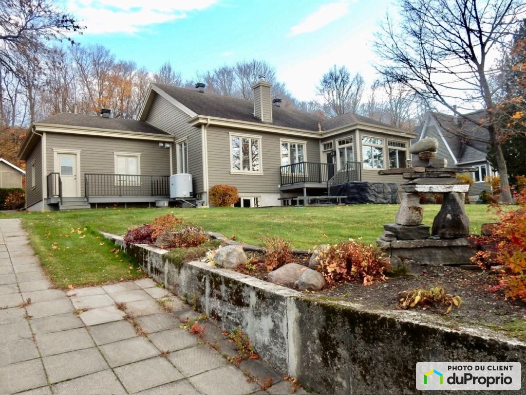 $910,500 - Bungalow for sale in St-Michel-de-Bellechasse — photo 1