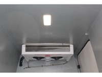 A.T.C REFRIGERATOR - FREEZER UNIT!!! 2020 MERCEDES SPRINTER 2500 - 144 - HIGH ROOF -- 3.0L V6 DIESEL... (image 5)