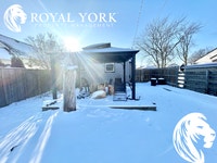 ** OPEN 24/7 - CALL: 437-561-9900 ** 2 Bedrooms, 1 Bathroom, Near Parks, Public Transportation, Bus... (image 1)