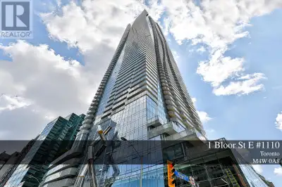 Welcome To The Most Iconic Address In Downtown Toronto. Luxurious Corner 2 Bedroom Suite w/ 200 Sqf...