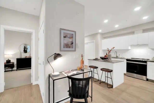 Parksville 2 Bedroom, 2 Bath Apartment for Rent: in Long Term Rentals in Parksville / Qualicum Beach - Image 12