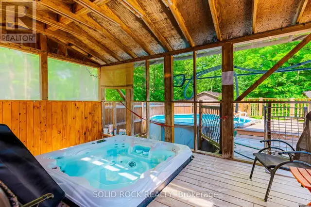 261 LACOURSE LANE Lanark Highlands, Ontario in Houses for Sale in Ottawa - Image 40