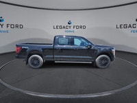 *Wireless Charging, FX4 Off-Road Package, Lariat Black Appearance Package, 20 Aluminum Wheels!* A tr... (image 8)