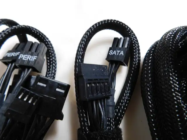 NEW EVGA NEX650G COMPUTER CABLES FOR SALE.539802483201167364