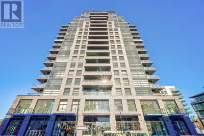 Modern Living at The Landing by Carttera! This bright and spacious suite offers 3 bedrooms + den, 2...